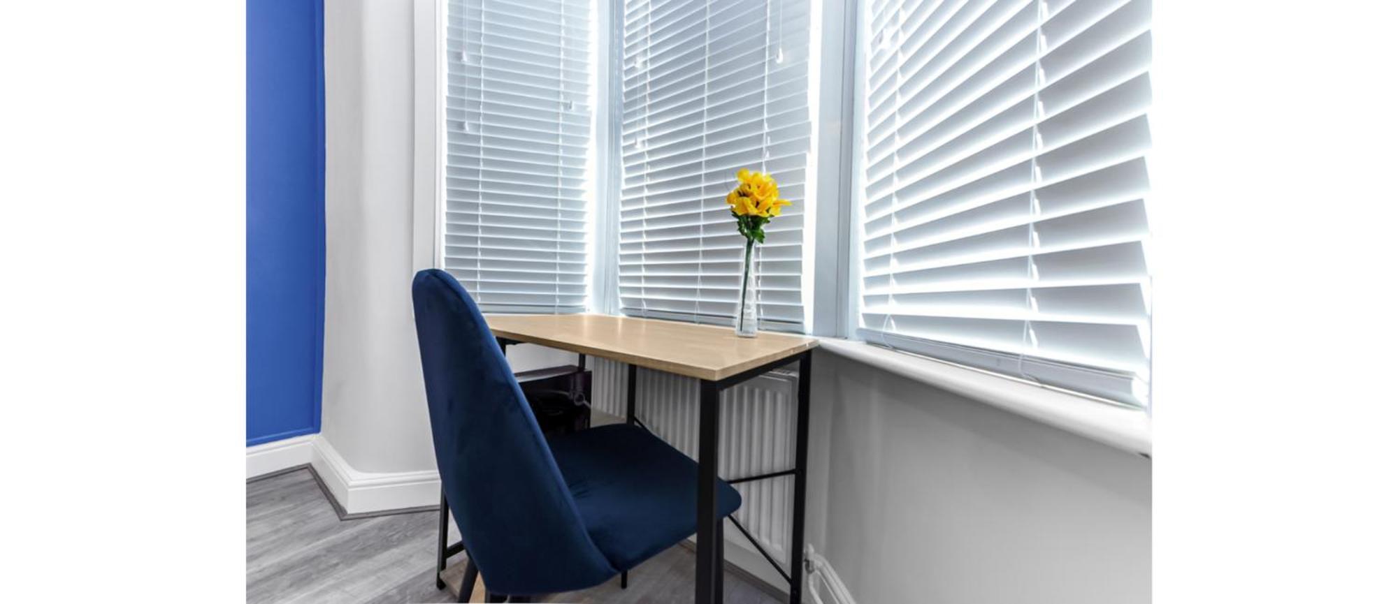 Terrific 1 Bd Flat In Appartement